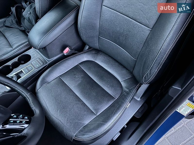 Внедорожник / Кроссовер Ford Escape 2022 в Черкассах