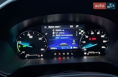Внедорожник / Кроссовер Ford Escape 2022 в Черкассах