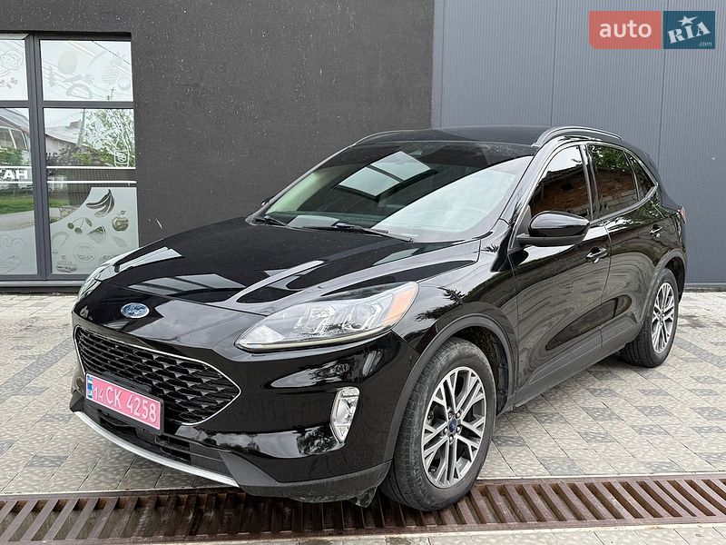 Внедорожник / Кроссовер Ford Escape 2020 в Тернополе