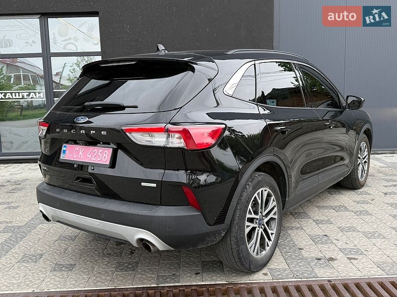 Внедорожник / Кроссовер Ford Escape 2020 в Тернополе