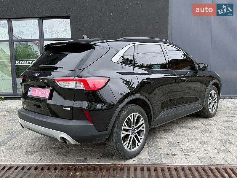 Внедорожник / Кроссовер Ford Escape 2020 в Тернополе