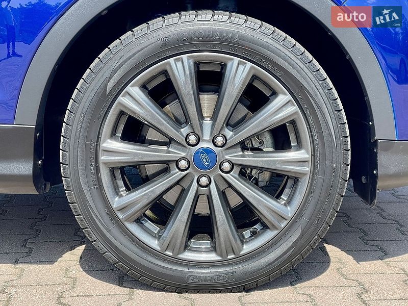 Позашляховик / Кросовер Ford Escape 2015 в Житомирі