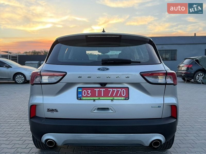 Внедорожник / Кроссовер Ford Escape 2020 в Владимире
