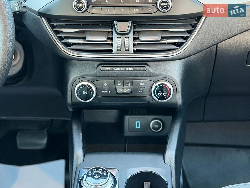 Внедорожник / Кроссовер Ford Escape 2020 в Владимире