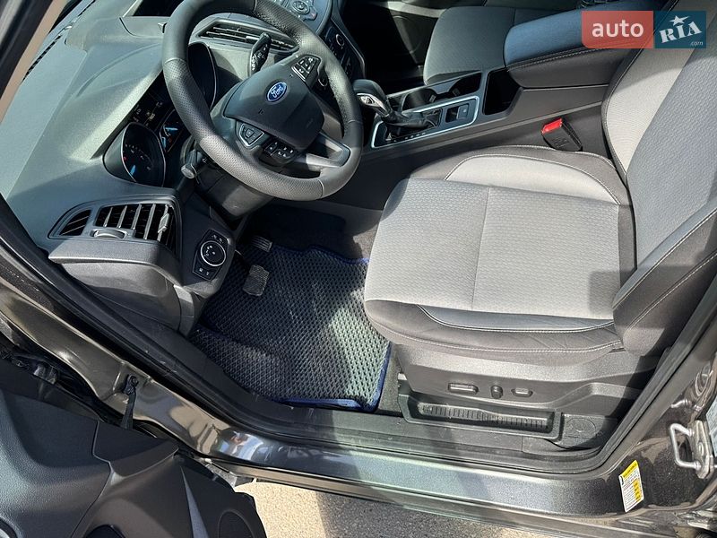 Внедорожник / Кроссовер Ford Escape 2018 в Харькове фото 14 Внедорожник / Кроссовер Ford Escape 2018 в Харькове