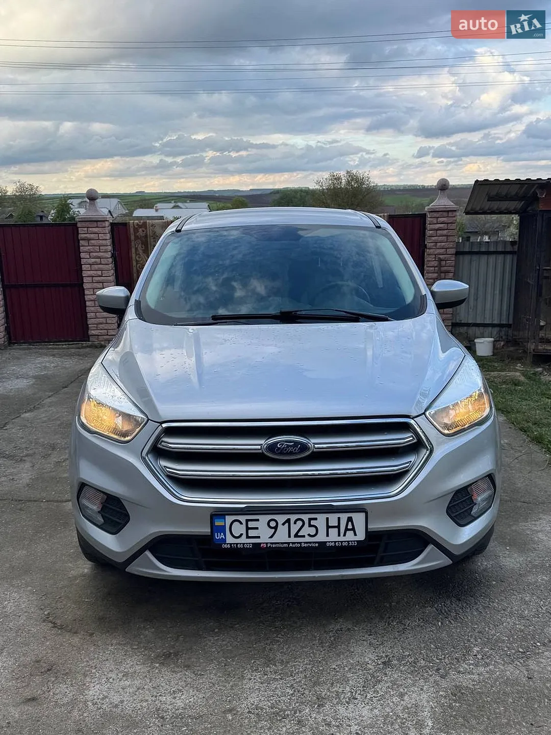 2017 Ford Escape - фото 1
