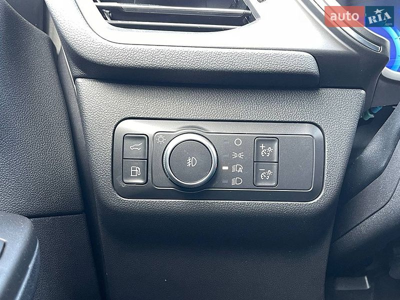Внедорожник / Кроссовер Ford Escape 2020 в Киеве