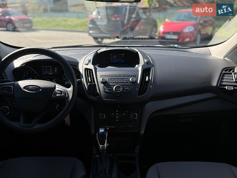 Позашляховик / Кросовер Ford Escape 2019 в Львові