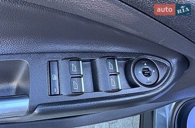 Позашляховик / Кросовер Ford Escape 2019 в Дубні
