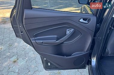 Позашляховик / Кросовер Ford Escape 2019 в Дубні