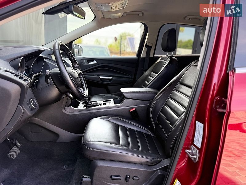 Внедорожник / Кроссовер Ford Escape 2019 в Львове