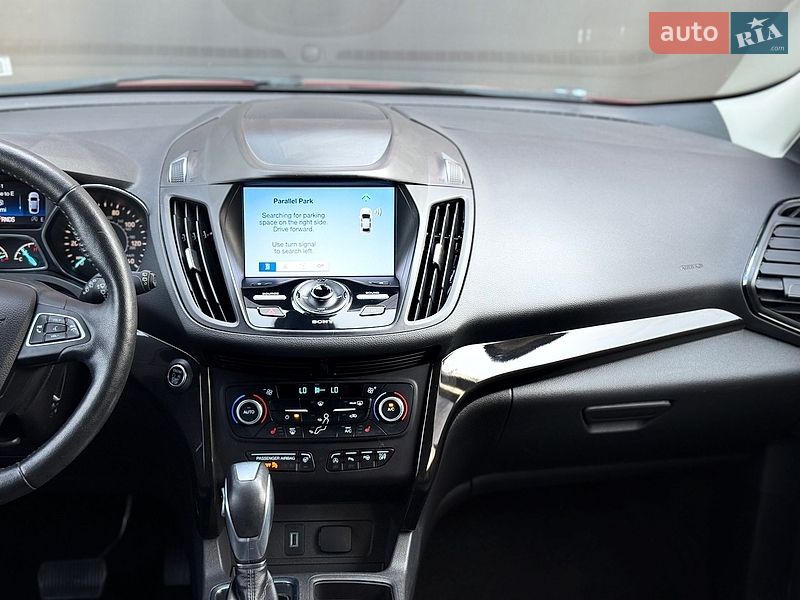 Внедорожник / Кроссовер Ford Escape 2019 в Львове