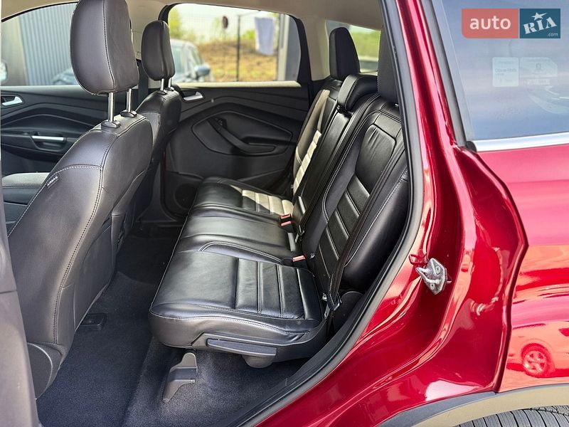 Внедорожник / Кроссовер Ford Escape 2019 в Львове