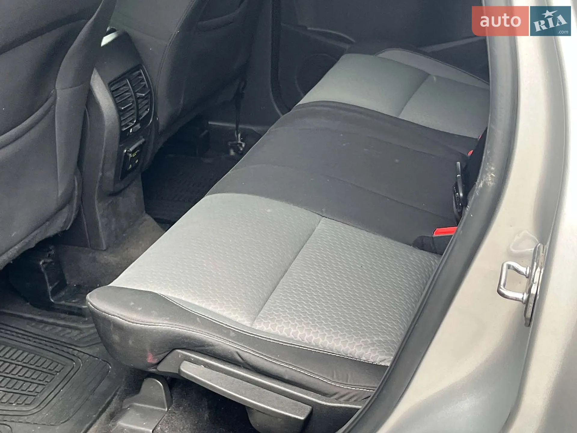 2017 Ford Escape - мініатюра 31