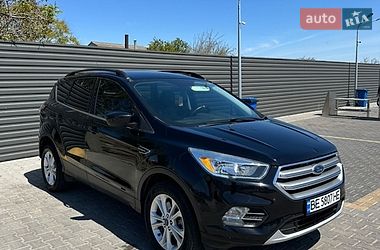 Внедорожник / Кроссовер Ford Escape 2017 в Николаеве