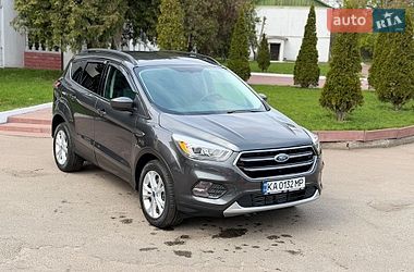 Внедорожник / Кроссовер Ford Escape 2016 в Киеве