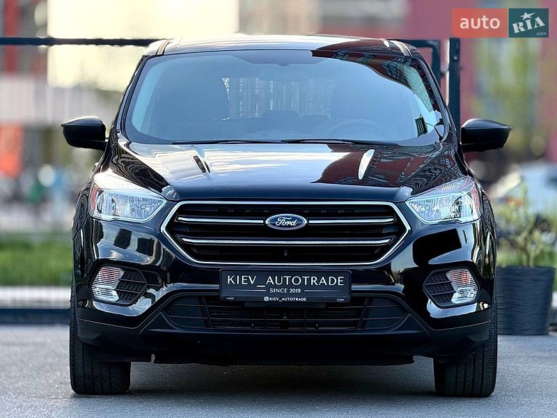 Внедорожник / Кроссовер Ford Escape 2018 в Киеве