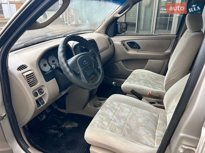 Внедорожник / Кроссовер Ford Escape 2001 в Николаеве