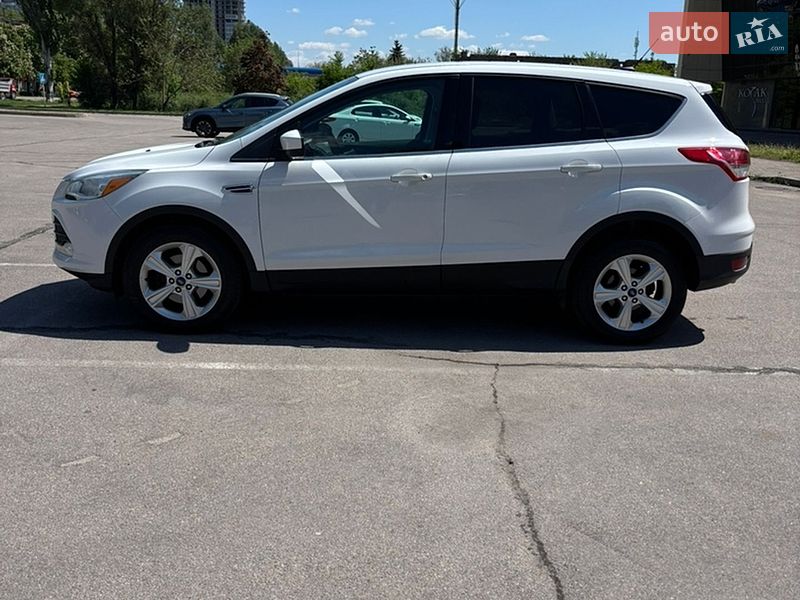 Внедорожник / Кроссовер Ford Escape 2012 в Запорожье