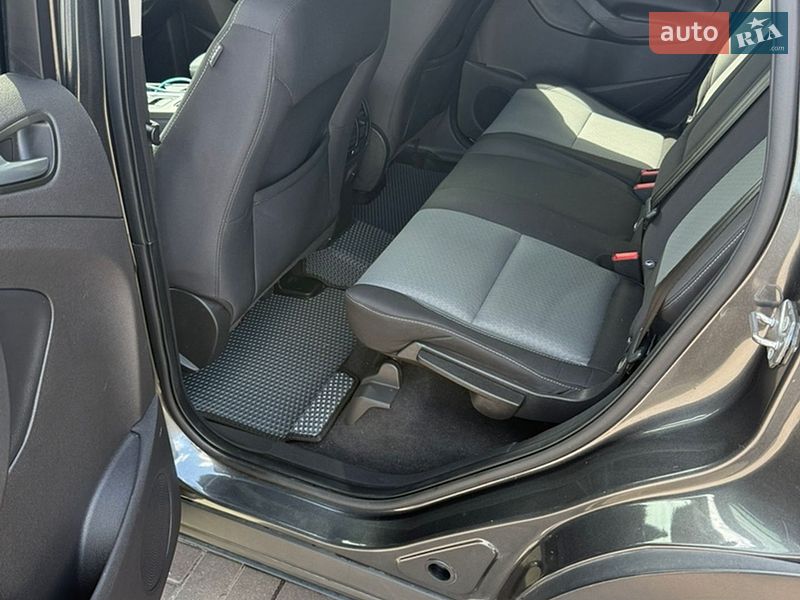 Внедорожник / Кроссовер Ford Escape 2018 в Днепре