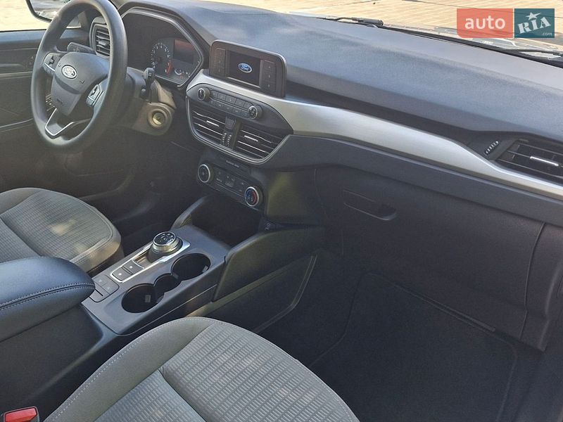 Внедорожник / Кроссовер Ford Escape 2022 в Черкассах