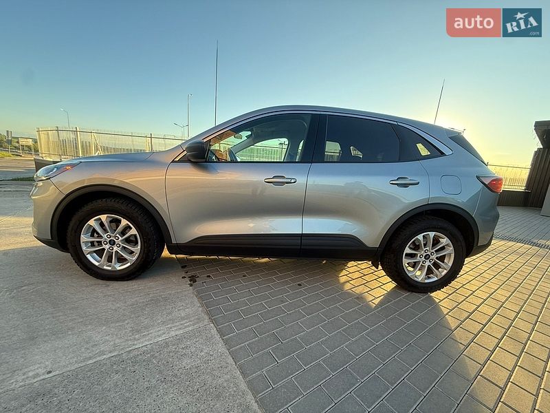 Внедорожник / Кроссовер Ford Escape 2022 в Жидачове
