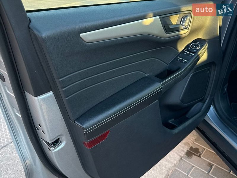 Внедорожник / Кроссовер Ford Escape 2022 в Жидачове