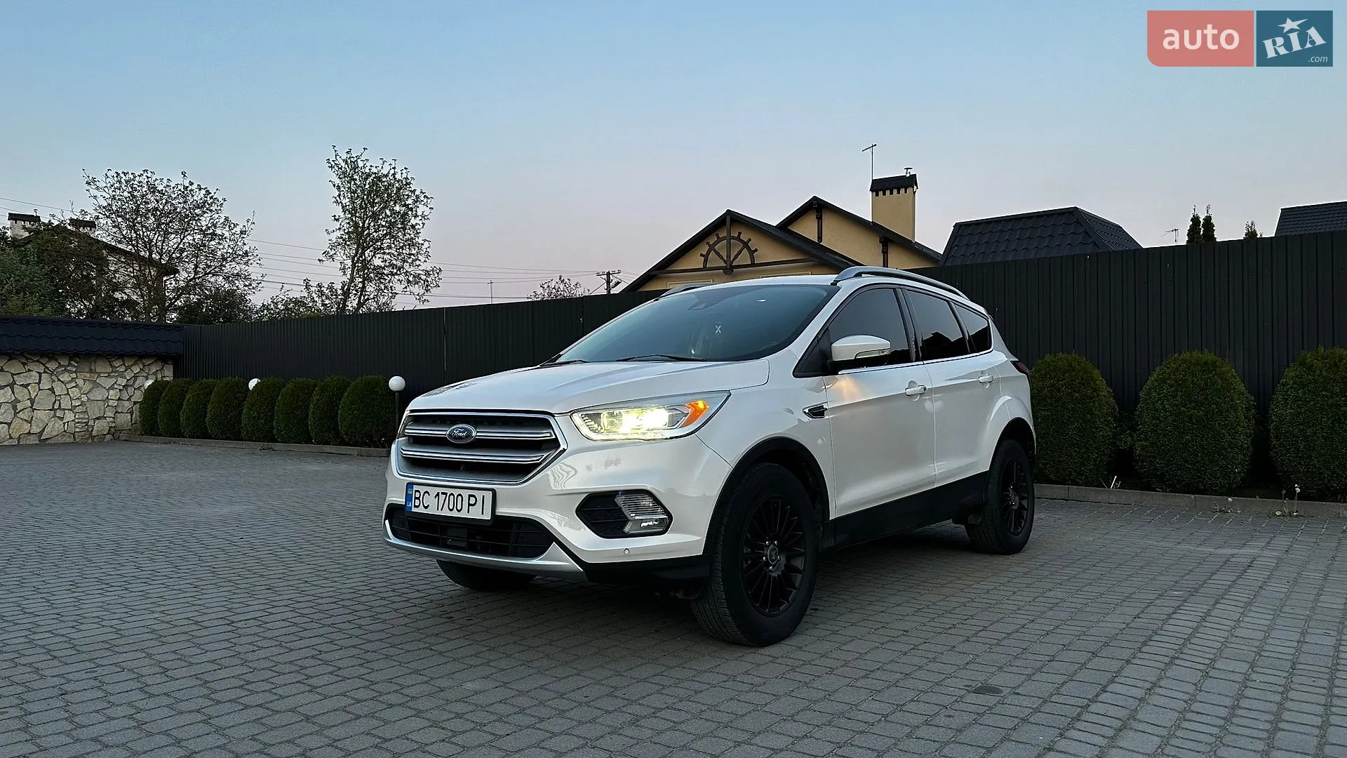 2018 Ford Escape - мініатюра 2