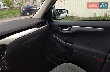 Внедорожник / Кроссовер Ford Escape 2019 в Шептицькому