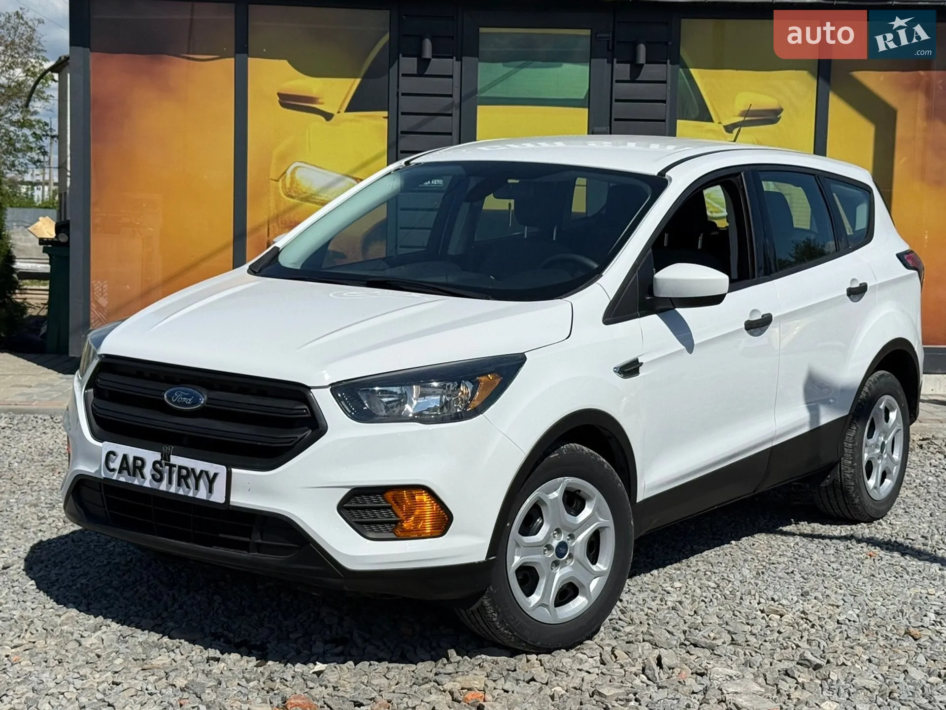 2017 Ford Escape - мініатюра 2