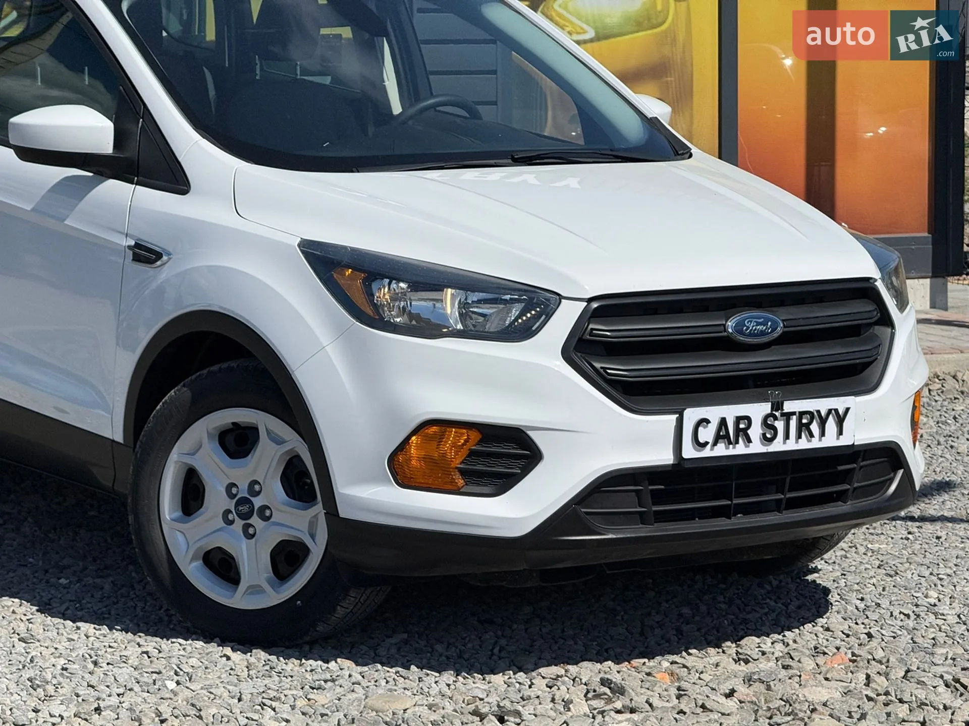 2017 Ford Escape - мініатюра 9