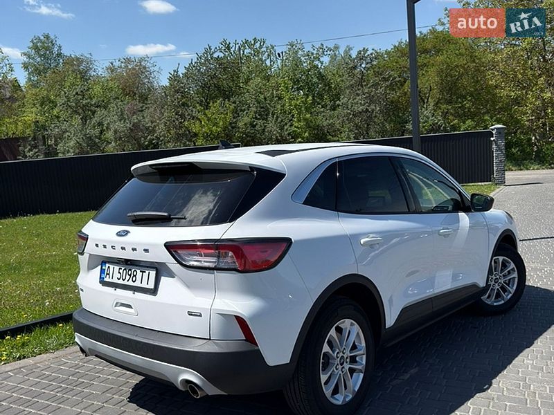 Позашляховик / Кросовер Ford Escape 2022 в Києві