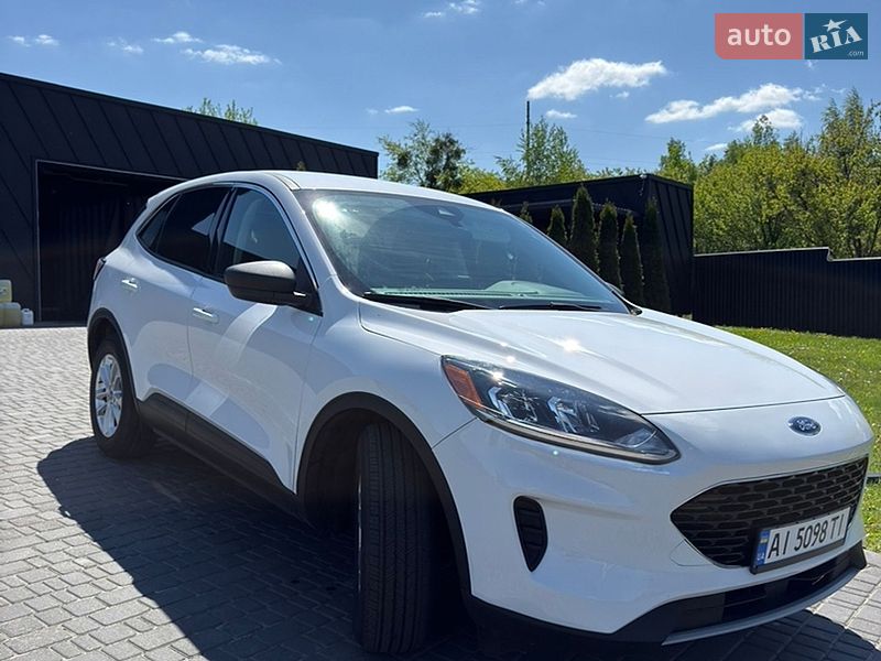 Позашляховик / Кросовер Ford Escape 2022 в Києві