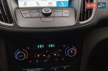 Внедорожник / Кроссовер Ford Escape 2019 в Одессе