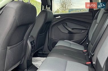 Внедорожник / Кроссовер Ford Escape 2019 в Львове