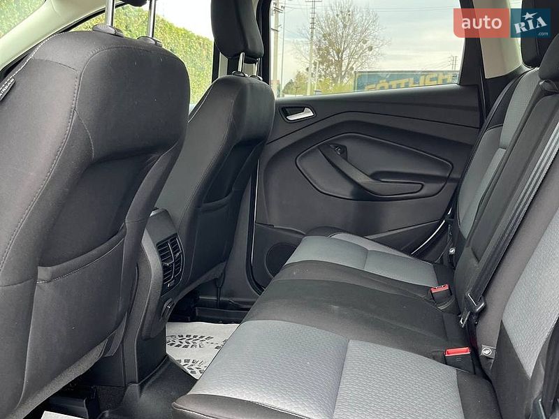 Внедорожник / Кроссовер Ford Escape 2019 в Львове