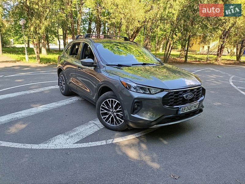 Позашляховик / Кросовер Ford Escape 2023 в Вінниці