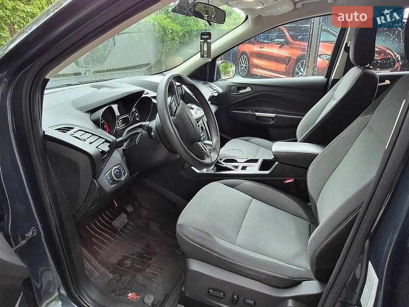 Позашляховик / Кросовер Ford Escape 2019 в Львові