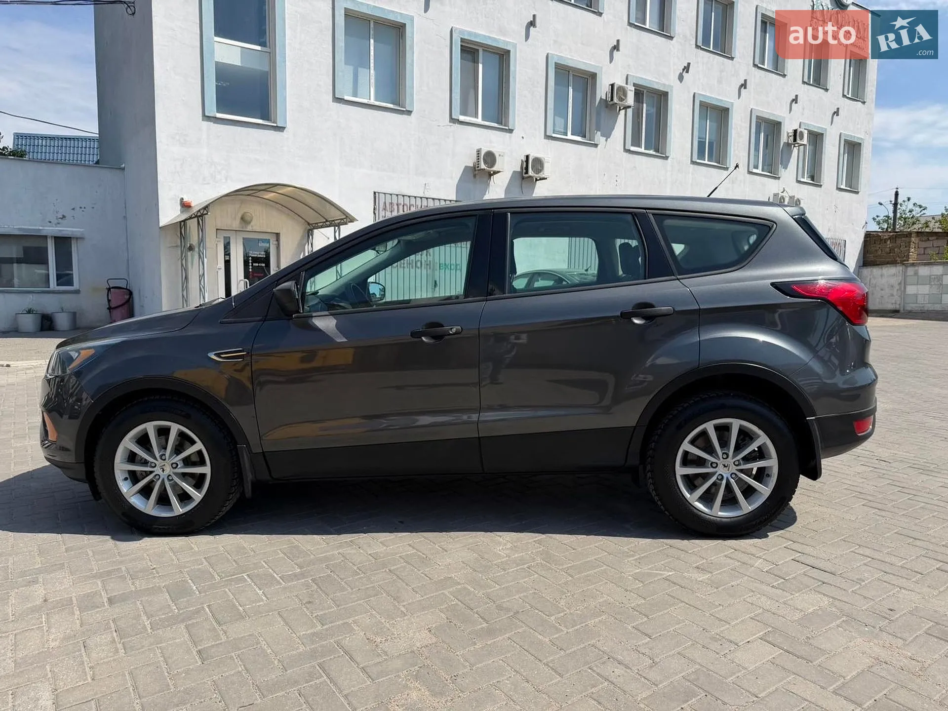 2019 Ford Escape - мініатюра 10