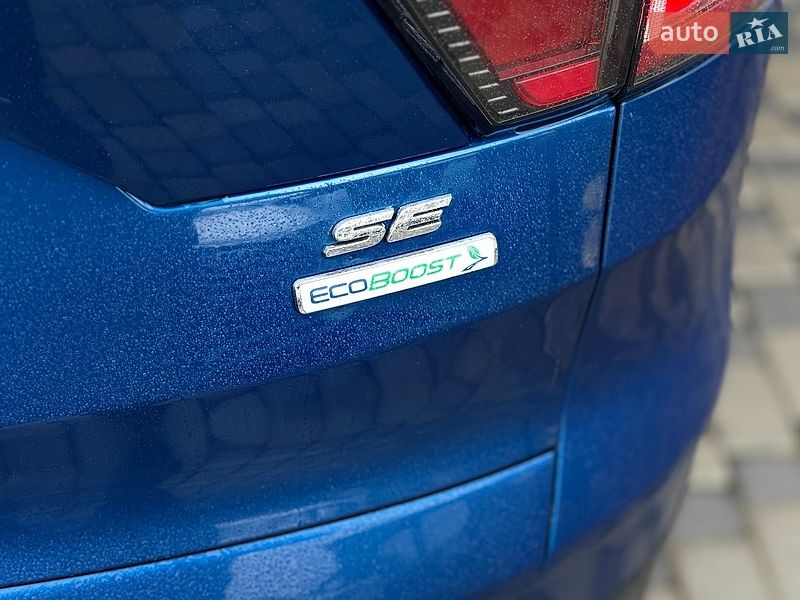 Позашляховик / Кросовер Ford Escape 2018 в Львові