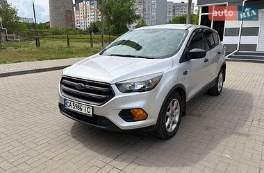 Внедорожник / Кроссовер Ford Escape 2018 в Черкассах
