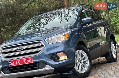 Внедорожник / Кроссовер Ford Escape 2018 в Самборе фото 15 Внедорожник / Кроссовер Ford Escape 2018 в Самборе