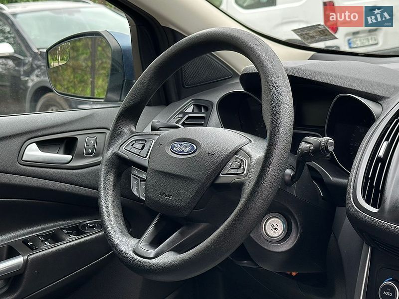 Внедорожник / Кроссовер Ford Escape 2018 в Самборе фото 91 Внедорожник / Кроссовер Ford Escape 2018 в Самборе