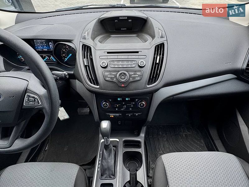 Позашляховик / Кросовер Ford Escape 2016 в Києві
