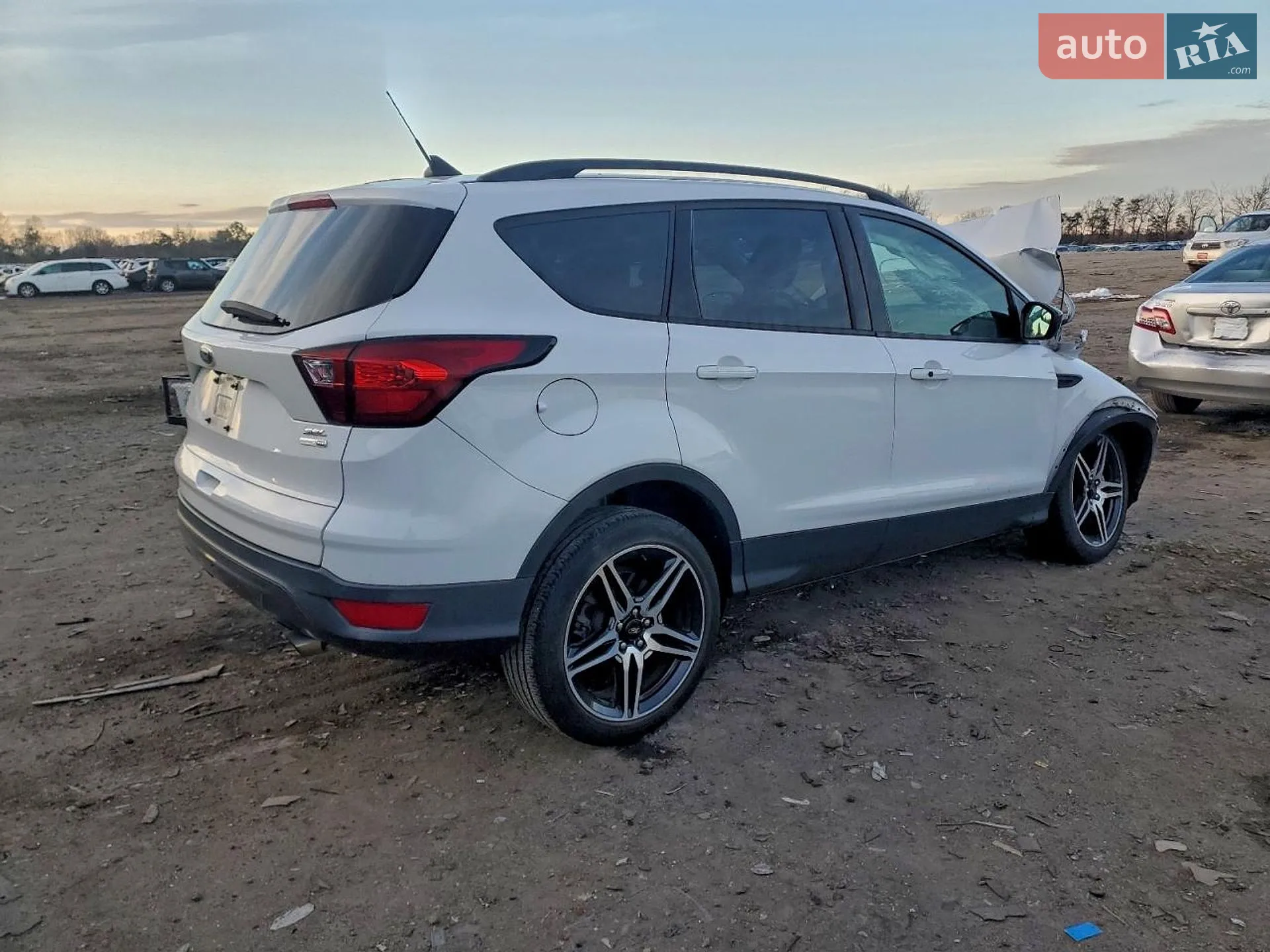 2019 Ford Escape - мініатюра 3