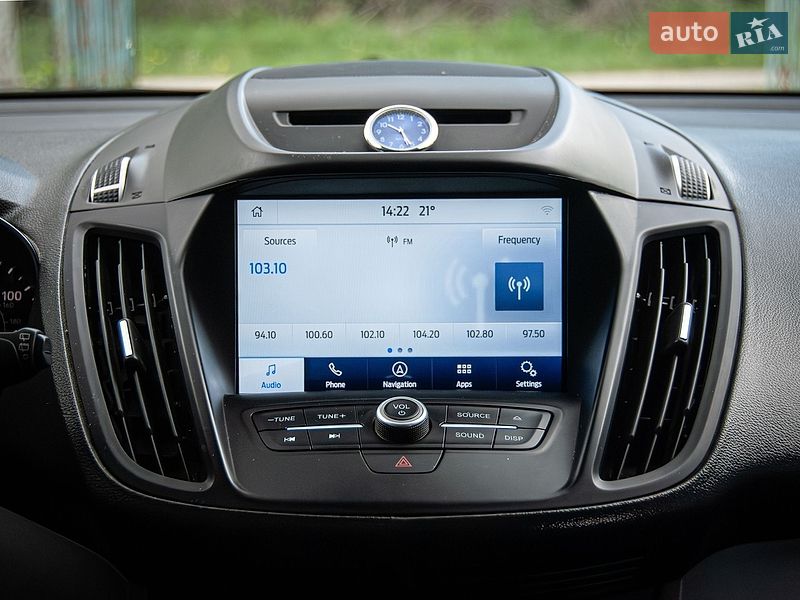 Внедорожник / Кроссовер Ford Escape 2018 в Хмельницком