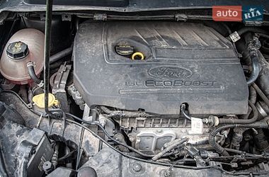 Внедорожник / Кроссовер Ford Escape 2018 в Хмельницком