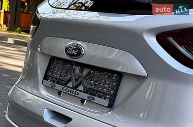 Позашляховик / Кросовер Ford Escape 2015 в Дрогобичі