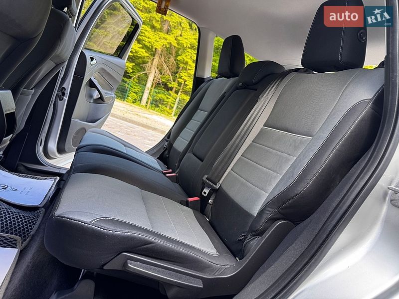Позашляховик / Кросовер Ford Escape 2015 в Дрогобичі