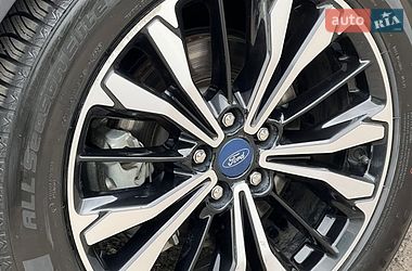 Внедорожник / Кроссовер Ford Escape 2022 в Одессе